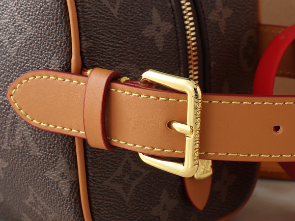 ルイヴィトンバッグ素材ディテール